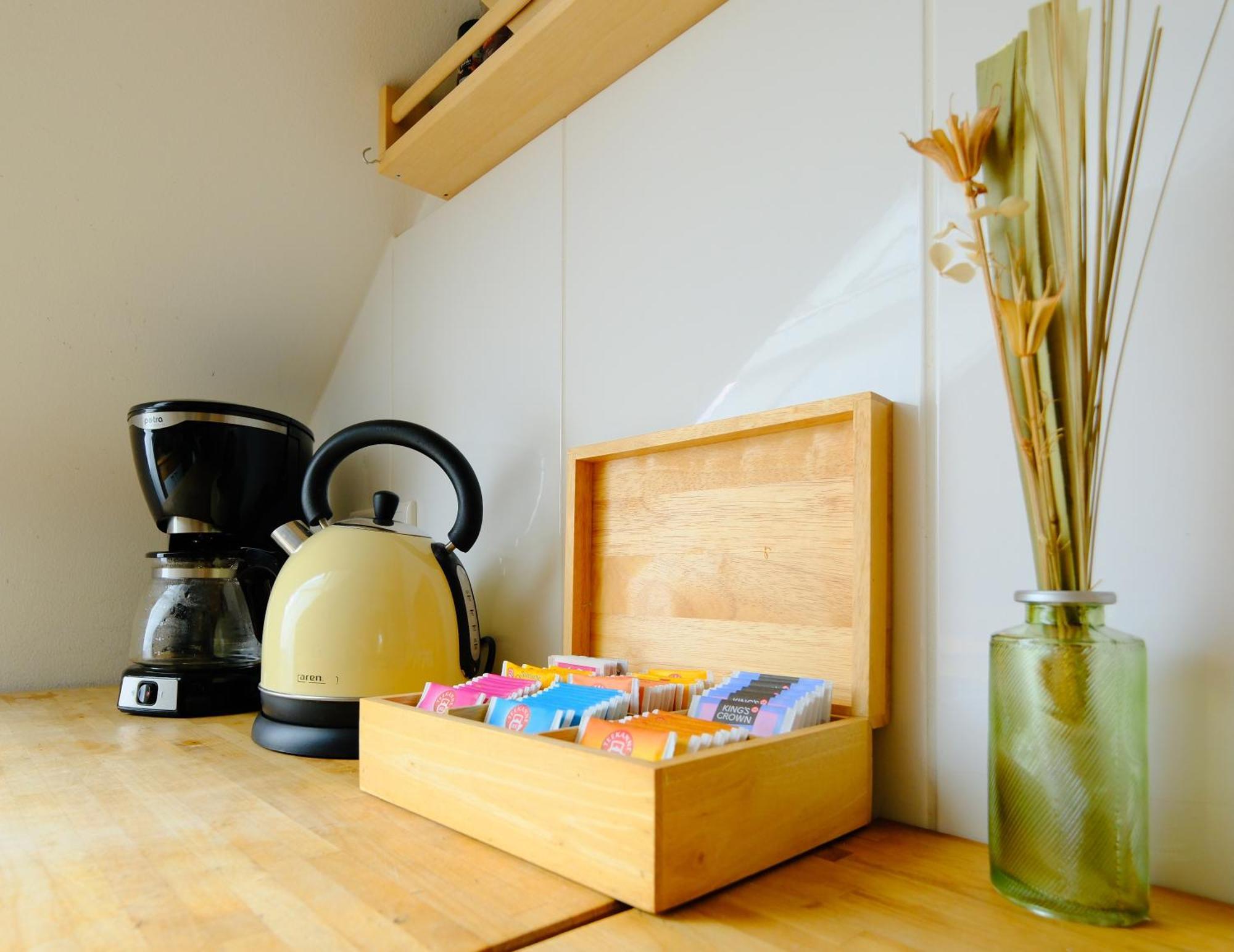 Happybnb - Stilvolles, Naturgelegenes Apartment Mit Blick Auf Den Mittellandkanal Und Die Wasserstadt Hannover - Kamin, Parken Und Spielplatz المظهر الخارجي الصورة